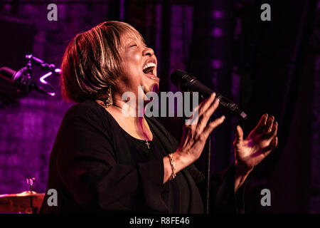 Mavis Staples führt von Kessel Shop, Newcastle, UK, Freitag 13 Juli 2018 live Stockfoto