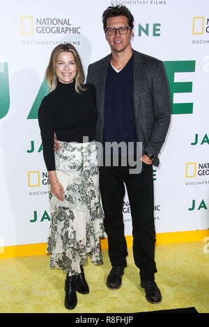 HOLLYWOOD, Los Angeles, CA, USA - Oktober 09: Ali Larter, Hayes MacArthur am Los Angeles Premiere von National Geographic Dokumentarfilm 'Jane' in der Hollywood Bowl, die am 9. Oktober 2017 in Hollywood, Los Angeles, Kalifornien, USA. (Foto von Xavier Collin/Image Press Agency) Stockfoto