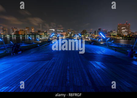 Von der Osanbashi Yokohama internationalen Passagierterminals am Minato Mirai 21 Bereich der Yokohama City in Kanagawa, Japan. Stockfoto