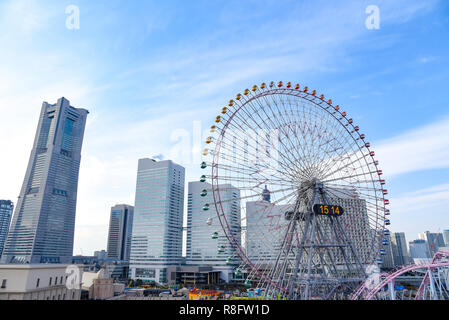 Landschaft von Minato Mirai 21 Bereich der Yokohama City in Kanagawa, Japan. Yokohama ist die zweitgrößte Stadt in Japan durch die Bevölkerung Stockfoto