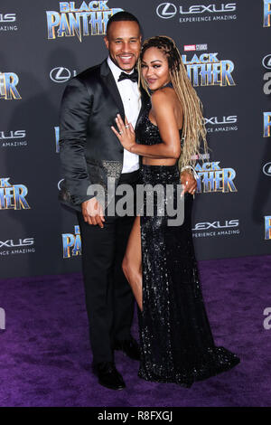 HOLLYWOOD, Los Angeles, CA, USA - 29. Januar: DeVon Franklin, Meagan Good bei der Weltpremiere von Disney und Marvel 'Black Panther' auf der Dolby Theatre statt, am 29. Januar 2018 in Hollywood, Los Angeles, Kalifornien, Vereinigte Staaten. (Foto von Xavier Collin/Image Press Agency) Stockfoto