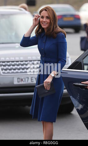 Der Herzog und die Herzogin von Cambridge besuchen Rotherham und offiziell geöffnet von McLaren Automotive neue Composites Technology Center. Mit: Katharina, Herzogin von Cambridge, Kate Middleton Wo: Rotherham, Großbritannien Wann: 14 Aug 2018 Quelle: John rainford/WANN Stockfoto