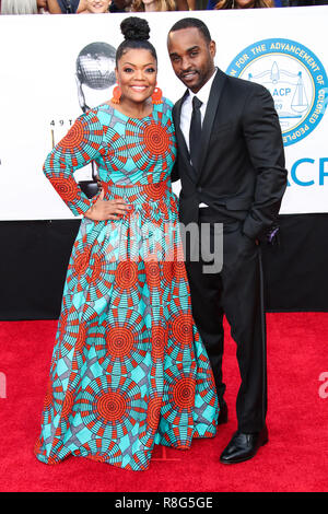 PASADENA, Los Angeles, CA, USA - 15. Januar: Yvette Nicole Brown auf der 49 NAACP Image Awards gehalten am Pasadena Civic Auditorium am 15. Januar 2018 in Pasadena, Los Angeles, Kalifornien, Vereinigte Staaten. (Foto von Xavier Collin/Image Press Agency) Stockfoto