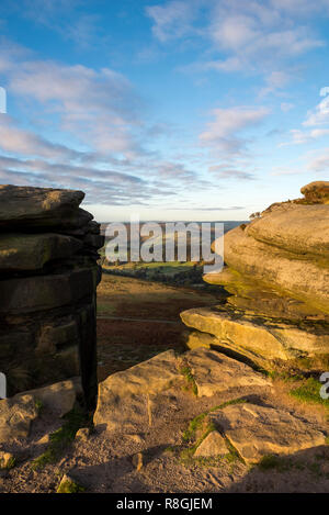 Herbst morgen auf stanage Edge im Peak District National Park, England. Stockfoto