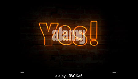 Ja Leuchtreklame Licht auf Mauer Hintergrund. Glühende großer Text abstrakte Konzept 3D-Abbildung. Retro im Stil der 80er Jahre. Stockfoto