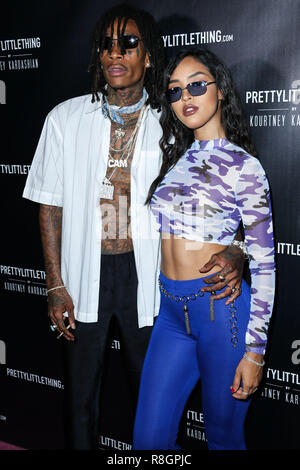 WEST HOLLYWOOD, Los Angeles, CA, USA - 25. Oktober: Wiz Khalifa, Izabela Guedes am PrettyLittleThing von Kourtney Kardashian Launch bei Mohn am 25. Oktober 2017 in West Hollywood, Los Angeles, Kalifornien, USA. (Foto von Xavier Collin/Image Press Agency) Stockfoto