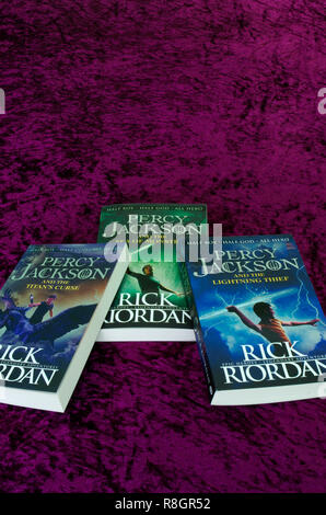 Percy Jackson Kinder- Taschenbuch Romane oder Bücher von Rick Riordan Stockfoto