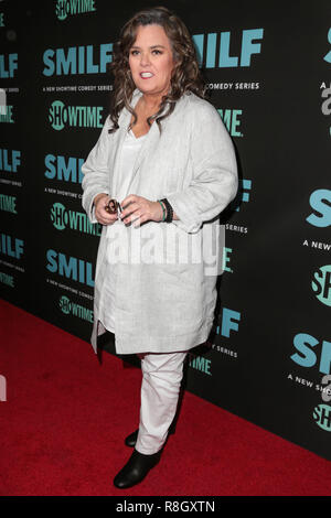 HOLLYWOOD, Los Angeles, CA, USA - Oktober 09: Rosie O'Donnell kommt an der Los Angeles Premiere des's Showtime MILF' im Harmony Gold Theater am 9. Oktober 2017 in Hollywood, Los Angeles, Kalifornien, USA. (Foto von KJ-PPB/Image Press Agency) Stockfoto