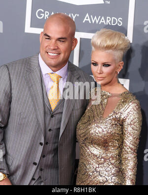 LOS ANGELES, Ca, USA - 10. Februar: Tito Ortiz, Jenna Jameson auf der 55. jährlichen Grammy Awards auf Staples Center am Februar 10, 2013 in Los Angeles, Kalifornien, USA. (Foto von Xavier Collin/Image Press Agency) Stockfoto