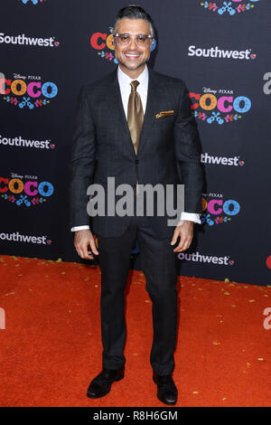 HOLLYWOOD, Los Angeles, CA, USA - November 08: Jaime Camil kommt an der Los Angeles Premiere von Disney's Pixar "Coco" am El Capitan Theatre statt am 8. November 2017 in Hollywood, Los Angeles, Kalifornien, Vereinigte Staaten. (Foto von Xavier Collin/Image Press Agency) Stockfoto