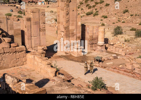 Triumphbogens Temenostor, Petra, Jordanien, Asien | Triumphbogen Temenos Tor, Petra, Jordanien, Asien Stockfoto