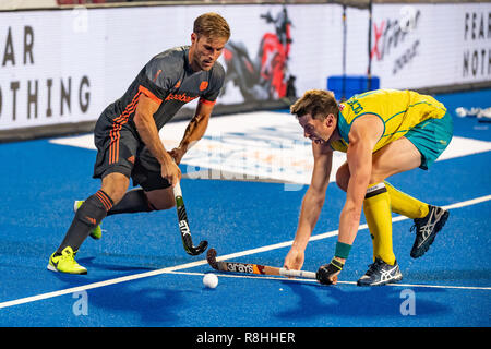 Bhubaneswar, Indien. 15. Dezember, 2018. Odisha's Hockey Männer Wm Bhubaneswar 2018. Veranstaltungsort: Kalinga Stadion. Jeroen Hertzberger während das Spiel Australien gegen Niederlande. Credit: Pro Schüsse/Alamy leben Nachrichten Stockfoto