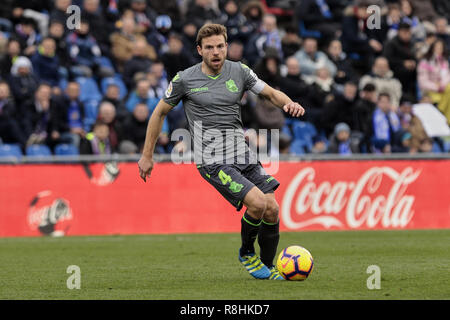 Getafe, Madrid, Spanien. 15 Dez, 2018. Real Sociedad Asier Illarramendi in Aktion während der Liga Fußballspiel zwischen Getafe CF und Real Sociedad San Sebastián im Coliseum Alfonso Perez in Getafe, Spanien gesehen. Credit: LEGAN S. Mace/SOPA Images/ZUMA Draht/Alamy leben Nachrichten Stockfoto