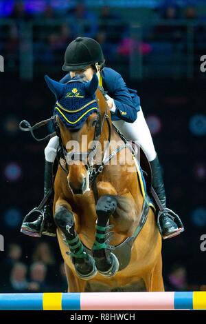 Prag, Tschechische Republik. 15. Dez 2018. Sieger. Edwina Tops Alexander, Kalifornien. AUS. LGCT Super GP. Springen. Prag Endspiele. 15.12.2018. Credit: Sport in Bildern/Alamy leben Nachrichten Stockfoto