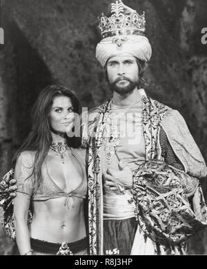 Original Film Titel: DER GOLDENE REISE DER SIMBAD. Englischer Titel: THE GOLDEN VOYAGE DER SIMBAD. Jahr: 1974. Regie: GORDON HESSLER. Stars: John Phillip LAW, CAROLINE MUNRO. Quelle: Columbia Pictures/Album Stockfoto