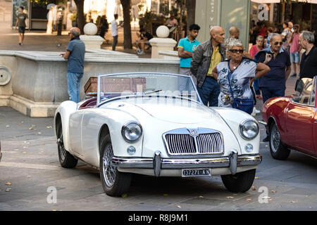 Ancona, Italien - September 23th, 2018: MG MGA 1960 - 61 Oldtimer an einem Oldtimer Ausstellung in Ancona, Italien. Stockfoto