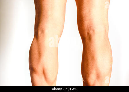 Muskeln der hinteren Bein, Gastrocnemius und Soleus Muskels, Foto eines Athleten. Stockfoto