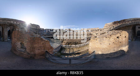 360 Grad Panorama Ansicht von Im Inneren des Kolosseums, Rom, Italien