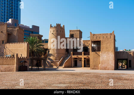 Ajman, Vereinigte Arabische Emirate - Dezember 6, 2018: Ajman Museum zeigt die Geschichte und Tradition der Vereinigten Arabischen Emirate Stockfoto