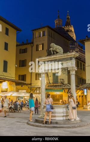 Italien, Toskana, Siena, Piazza De Sala Stockfoto