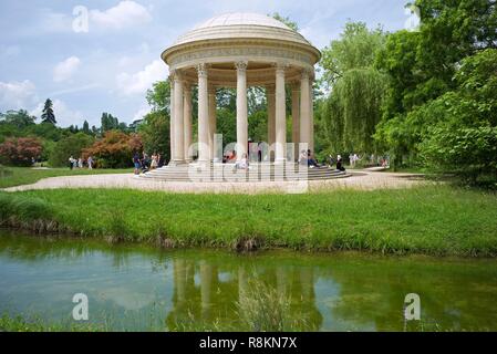 Yvelines, Frankreich, Versailles, Palast von Versailles als Weltkulturerbe von der UNESCO, Marie Antoinette Estate, Garten des Petit Trianon, der Tempel der Liebe Stockfoto