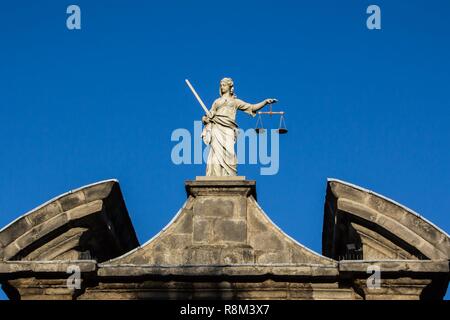 Statue der Justitia in Dublin Castle in Dublin, Irland Stockfoto