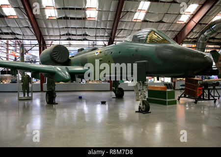 US Air Force Republik Fairchild A-10 Thunderbolt II Jagdflugzeug auf Anzeige an den Pima Air & Space Museum in Tucson, AZ Stockfoto