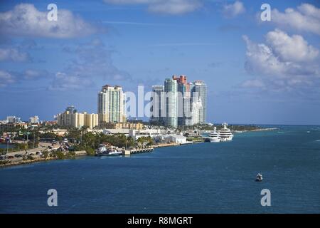 Kanal in Richtung Miami Beach. Stockfoto