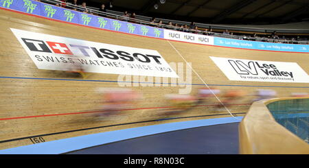 London, Großbritannien. 15 Dez, 2018. Herren Madison Finale bei den TISSOT UCI Track Cycling World Cup bei Lee Valley VeloPark, London, UK. 15 Dez, 2018. Credit: Grant Burton/Alamy leben Nachrichten Stockfoto