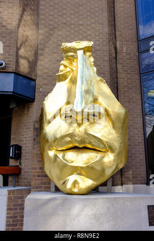 Gesicht Fragment (1975) Skulptur von Arlene Liebe am Monell Chemical Senses Center, Universität Stadt Science Center, 3500 Market Street, Philadelphia, USA Stockfoto