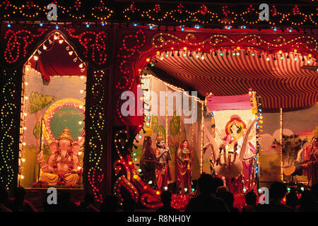 Idol von Lord Ganesh (Elefant Gott geleitet), Ganesh ganpati Festival, Pune, Maharashtra, Indien Stockfoto