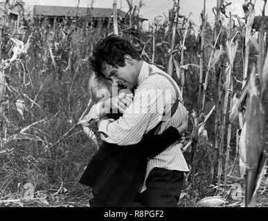Studio Werbung immer noch von "Bonnie und Clyde" (1967), Warner Bros., Faye Dunaway, Warren Beatty Datei Referenz # 33635 525 THA Stockfoto
