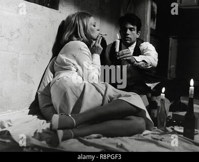 Studio Werbung immer noch von "Bonnie und Clyde" (1967), Warner Bros., Faye Dunaway, Warren Beatty Datei Referenz # 33635 526 THA Stockfoto