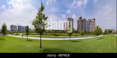 Horizontale Ansicht der Libeskind und Hadid Residenzen in Mailand, Italien. Stockfoto