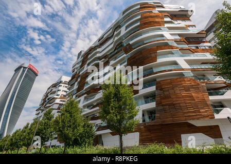 Horizontale Ansicht des Hadid Residenzen in Mailand, Italien. Stockfoto