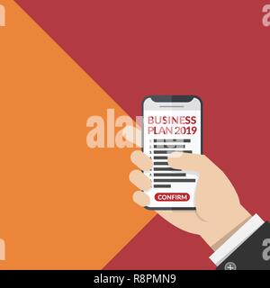 Business plan Liste mit Nummer für das Jahr 2019 auf Handy in der Hand des Business Mann auf zwei ton Hintergrund isoliert. Vector Illustration, flache Bauweise Stock Vektor