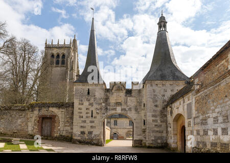 Frankreich, Eure, Le Bec Hellouin, beschriftet Les Plus beaux villages de France (Schönste Dörfer Frankreichs), Notre Dame du Bec Abtei // Frankreich, Stockfoto