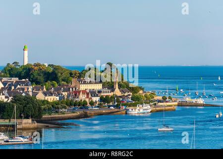 Frankreich, Finistere, Benodet, der Mündung des Fluss Odet, Glenans Archipel im Hintergrund, Glenans Archipel im Hintergrund Stockfoto