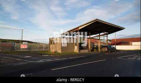 Stillgelegte Zollstation an der irischen Grenze Stockfoto