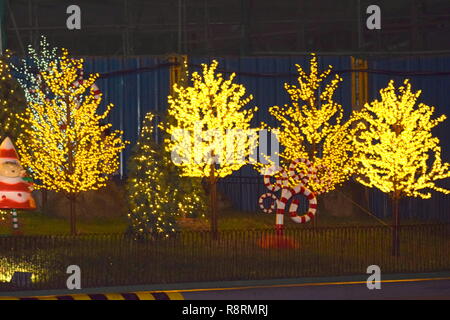 Baguio City 31.12.2018, feiern die Blousum Licht während der Nacht zeigen, Kick off der letzten Woche der Saison ein jährliches Festival Stockfoto