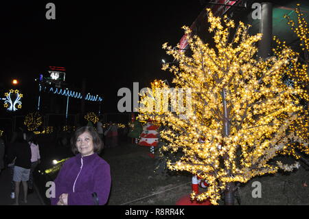 Baguio City 31.12.2018, feiern die Blousum Licht während der Nacht zeigen, Kick off der letzten Woche der Saison ein jährliches Festival Stockfoto