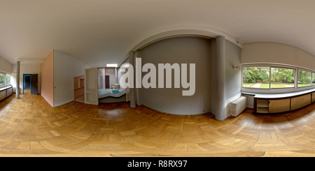 360 Grad Panorama Ansicht von Le Corbusier, Villa Savoye, Poissy, Frankreich Hauptschlafzimmer