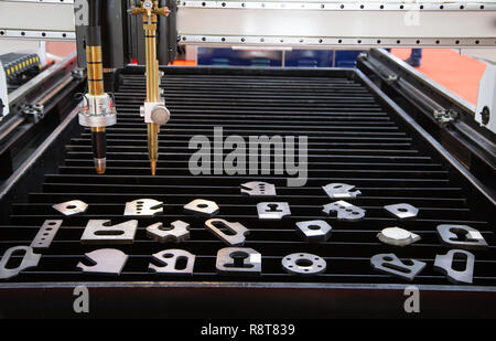 CNC-gas Plasma Schneidmaschine, industrielle Metallbearbeitung Stockfoto