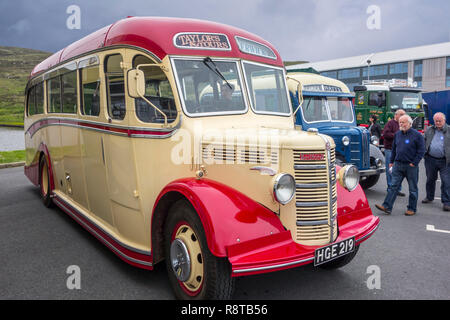 1950 Bedford OB Duple Vista Trainer an der Shetland Classic Motor Show in Lerwick, Shetland Inseln, Großbritannien Stockfoto