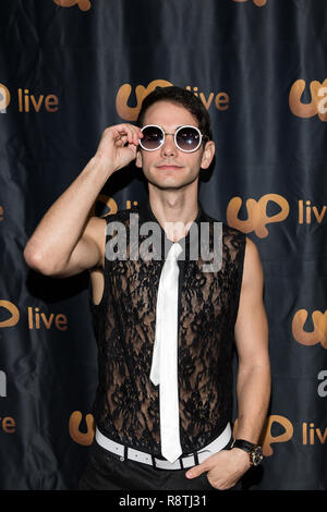 Burbank, Kalifornien, USA. 16. Dezember 2018. Jason Caceres kommt an UpLive Host Wertschätzung Partei in Burbank, am 16. Dezember 2018. Quelle: Wladimir Yazev/Alamy Leben Nachrichten. Stockfoto