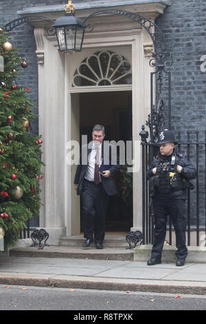 London, Großbritannien. Dezember 2018 18. David Gauke, Herr Bundeskanzler und Staatssekretärin für Justiz Blätter Downing Street nach dem Bundeskabinett tagt zum letzten Mal vor Weihnachten und Neujahr Credit: Amer ghazzal/Alamy leben Nachrichten Stockfoto