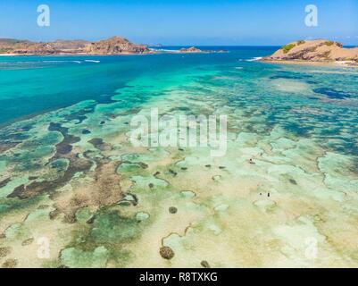 Indonesien, Lombok, Kuta, Tanjung Ann Strand (Luftbild) Stockfoto