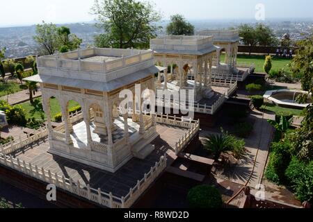 Cenotophs der königlichen Herrscher von Jodhpur Marwar Könige Jaswant Thada Rajashan Indien Stockfoto