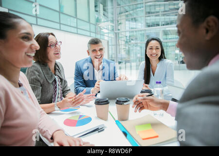 Happy business Leute, Lachen Stockfoto