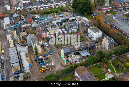Bild zeigt eine Luftaufnahme des Eastenders in Elstree und Borehamwood eingestellt. Stockfoto